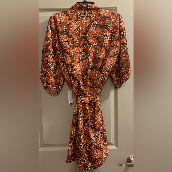 Alexia Admor Brown Abstract June Midi Sleeve Wrap Dress size 8 NWT - Picture 7 of 15